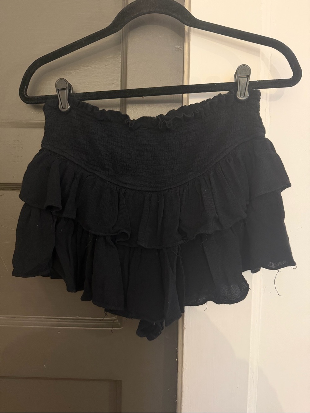 Boutique Ruffled Skort - Picture 2 of 4